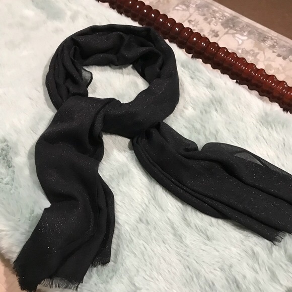 Express Accessories - Express Black Shimmer Scarf 🧣